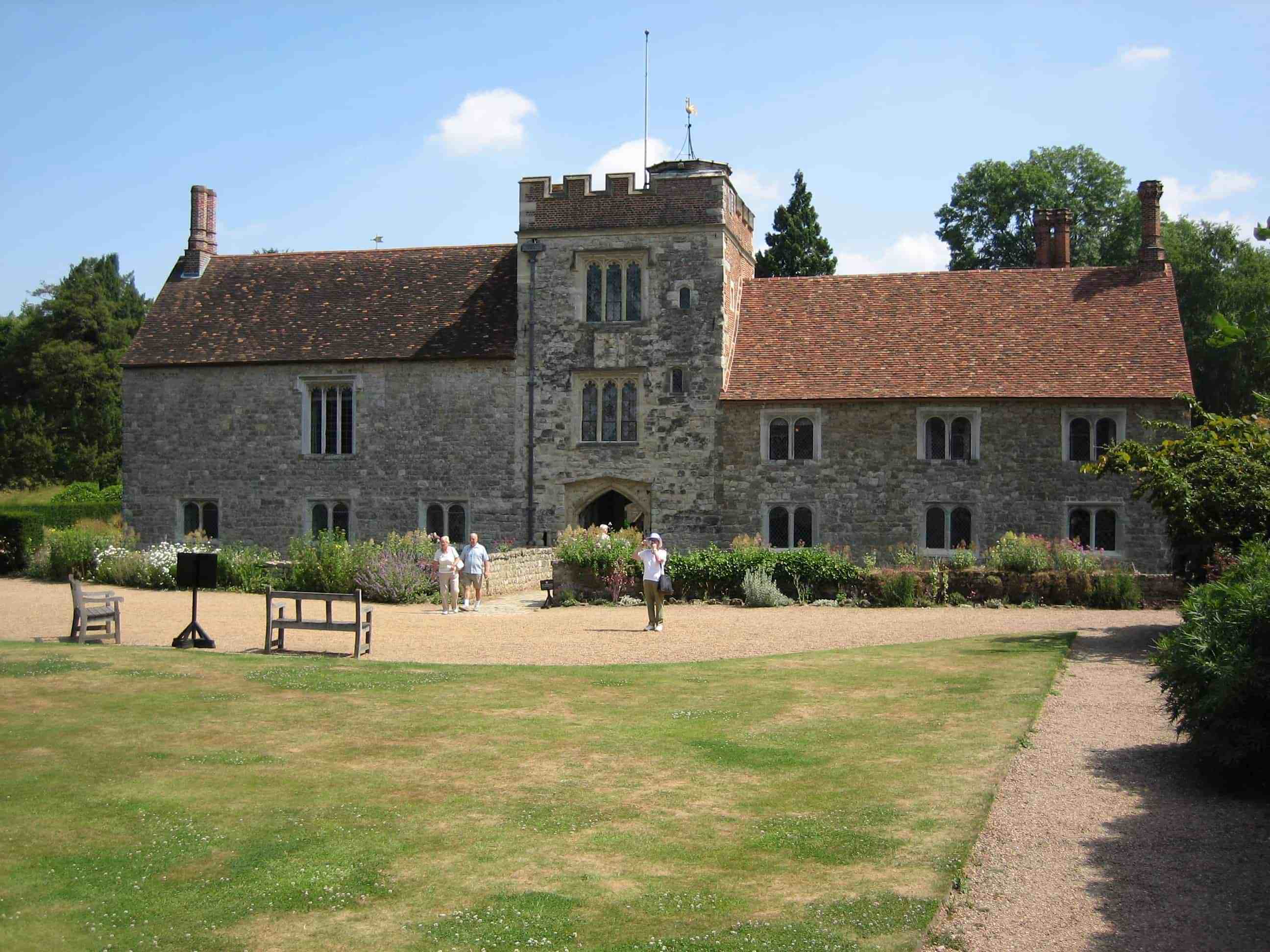 The manor house uk